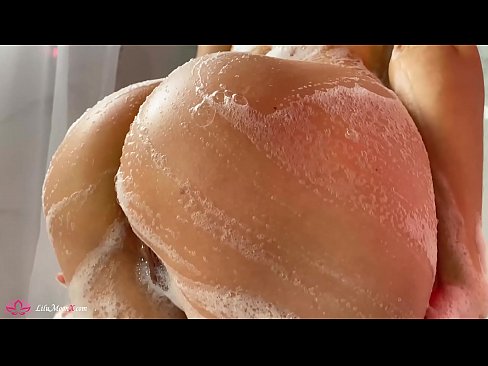 ❤️ Brunetta masturba la figa con il vibratore fino ad un intenso orgasmo sotto la doccia ☑ Solo pornoal it.xsexshop.ru